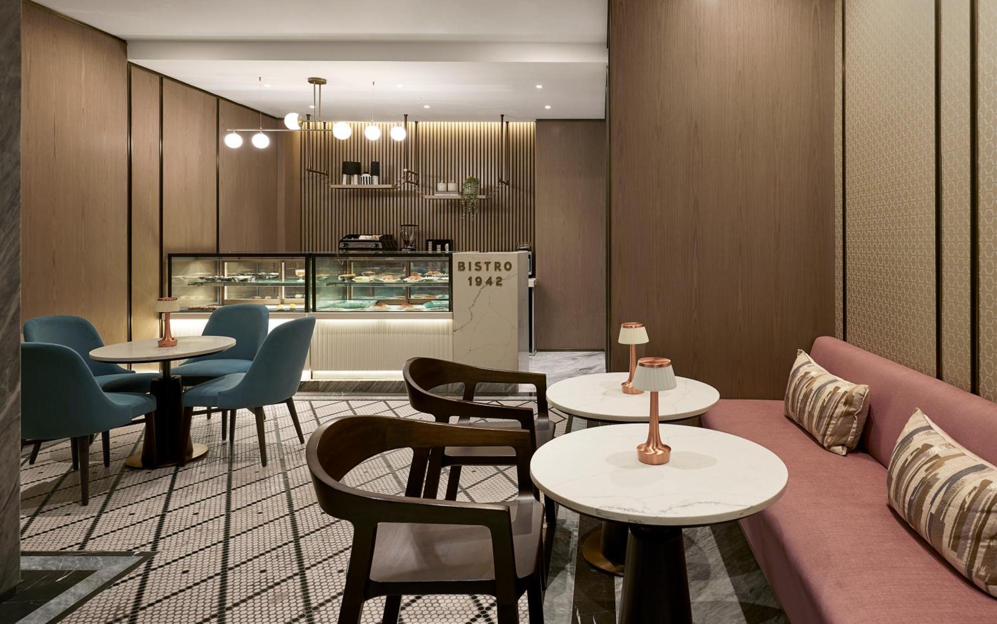מומביי Astoria Hotel מראה חיצוני תמונה